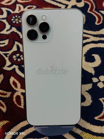 iPhone 12 Pro Max 10/10 condition