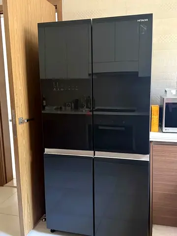 Hitachi four door refrigerator inverter freezer same new like condition very good working