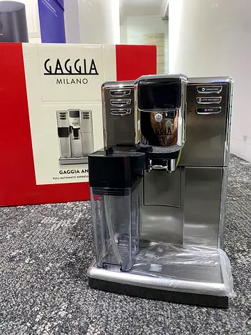 Gaggia Milano Automatic Coffee Machine - Perfect Brew at Home!