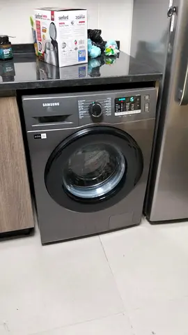 Samsung like new 8 kg washing machine very good working new model free delivery installation