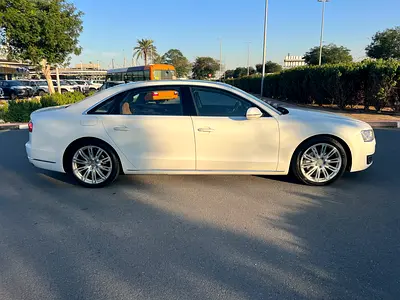 2015 AUDI A8 缩略图 4