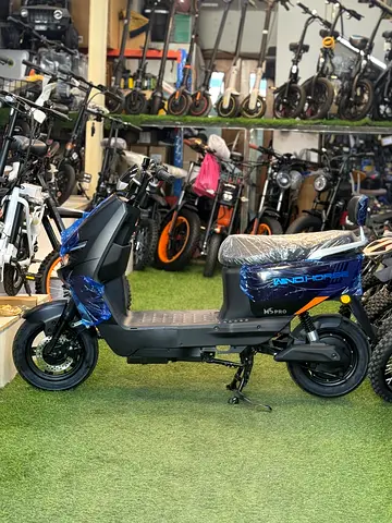 M5 Pro Electric Scooter – 1500W Power Beast