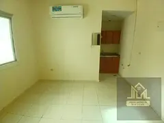 Ready to move apartment available prime location for bachelor near bus station