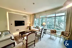 Upgraded | Exclusive | Vacant on transfer