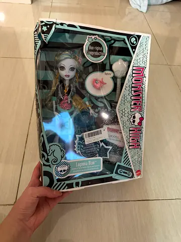 Monster high doll booriginal creeproduction lagoona blue