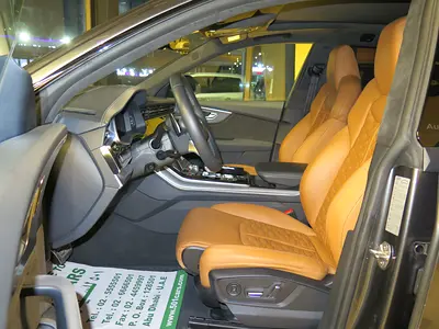 صورة 6 لـ 2021 AUDI RS Q8
