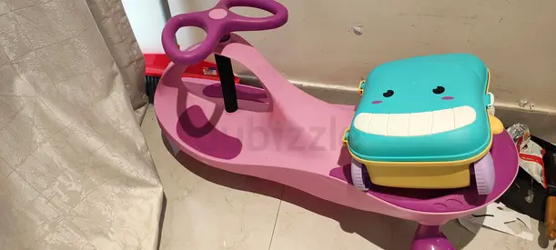 Kids swing car
