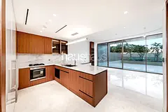 Luxury | Sea Views | Spacious Balcony