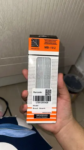 Breadboard electronic