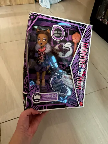 Monster high doll booriginal creeproduction clawdeen