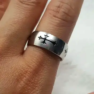 Stylish Silver Cross Ring