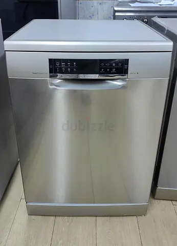 Bosch series 6 Dishwasher exellent condition perfect working free delivery installation