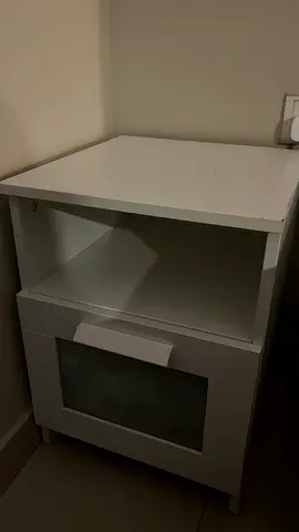 Queen bed 160x200 with mattress and side table