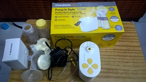 Medela Max Flow Double electric breast pump for sale