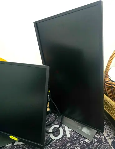 Dell Monitors + Adaptor for sale | Full set up