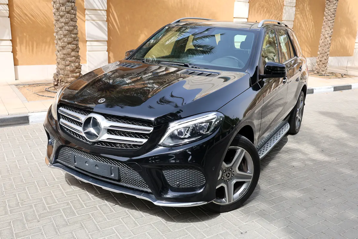 Mercedes-Benz GLE-Class 2018 — photo 1 of 18