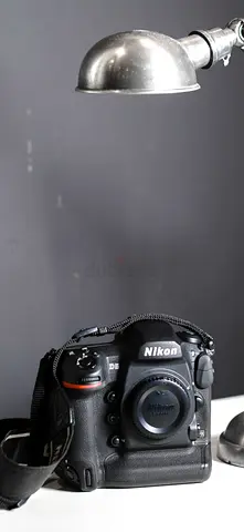 Nikon d 5
