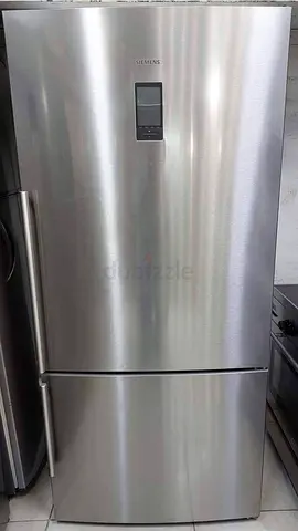 Siemens iq700 Model Top Fridge Bottom Freezer Latest Model 9
