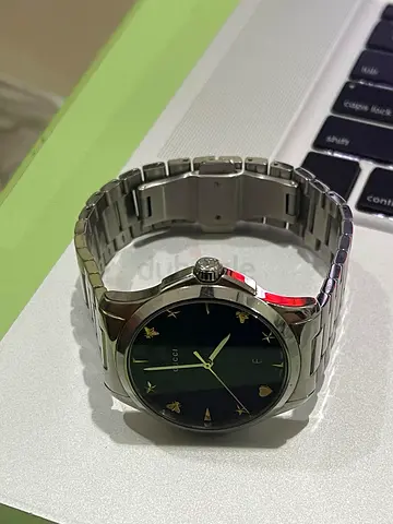 Sleek and Stylish Mens Watch