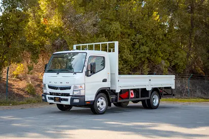 Mitsubishi Canter Cargo Body | Diesel | GCC Specs | Ref#M11073