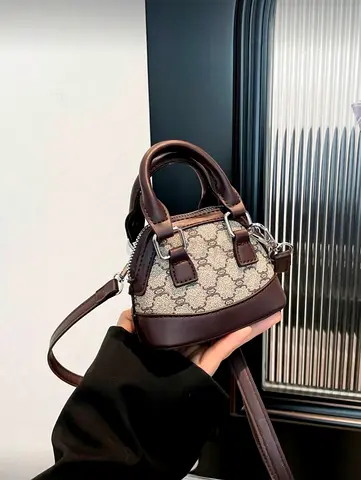Stylish Gucci Mini Handbag