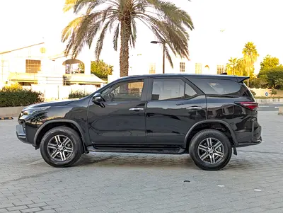 2020 Toyota FORTUNER 照片 14