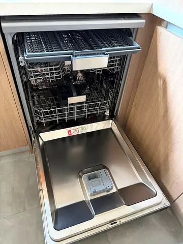 Brand New Hitachi Dishwasher