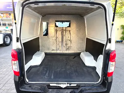 2016 Nissan URVAN — миниатюра 6
