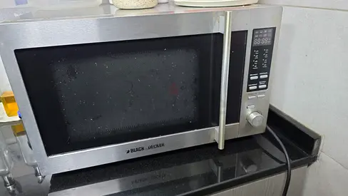 Black and Decker Microwave Oven for Sale