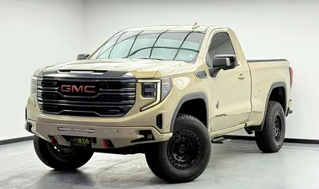2022 GMC Sierra AT4, Shaheen Original Kit, 04/2028 GMC Warranty, GCC