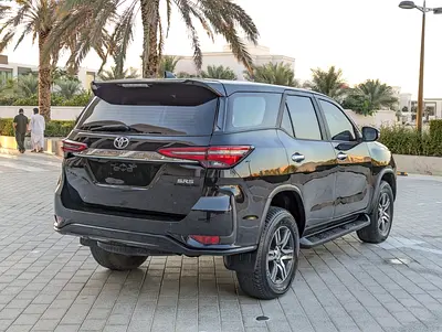2020 Toyota FORTUNER 照片 11
