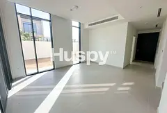 Vacant Soon l Unfurnished l Corner Plot