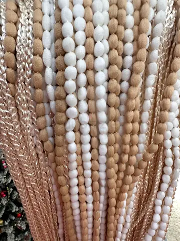 Boho-style beaded curtain. THE ONE (NEW )