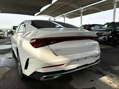 صورة 3 لـ 2025 KIA K5
