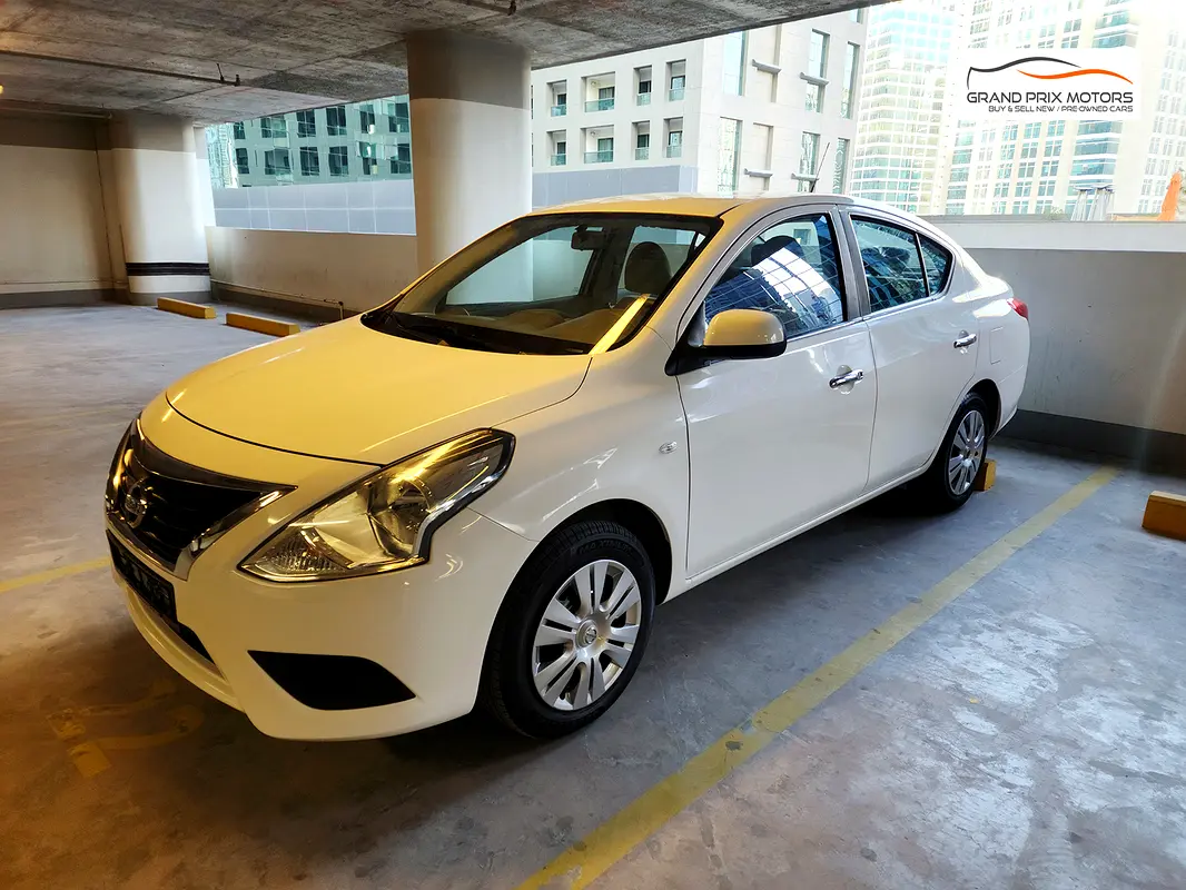 Nissan Sunny 2023 — photo 1 of 18