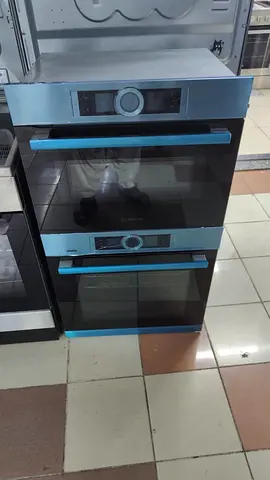 Bosch latest model series 8 electric oven  microwave set built-in integrated model excellent condit