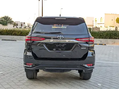 2020 Toyota FORTUNER 照片 15