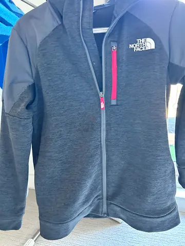 Two North Face Boys hoodies - Perfect for Outdoor Adventures