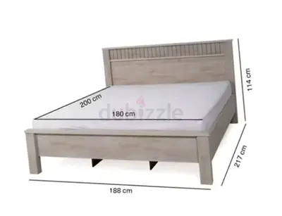 Pan Home King Size bed for sale