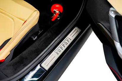 2023 Ferrari 296 GTB — миниатюра 10