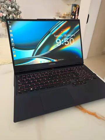 Lenovo Legion 5 Core i7-11800H 32GB RAM 512GB SSD GeForce RTX 3070 15.6 Gaming Laptop