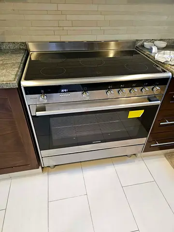 Siemens Iq700 Electric Ceramic Electric Cooker Oven 90x60cm