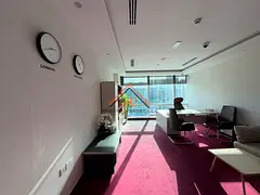 Furnished | Bright Office | Vacant