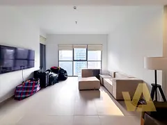 READY TO MOVE IN | SPACIOUS | HIGH FLOOR