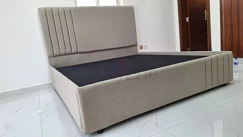 Modern Upholstered Queen size Bed