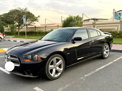 Amazing DODGE CHARGER 2012 . GCC . V8 . SPORT EDITION. SERVICE HISTORY AVAILABLE. SUNROOF