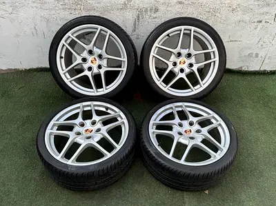 ORIGINAL Porche 19” wheel rim