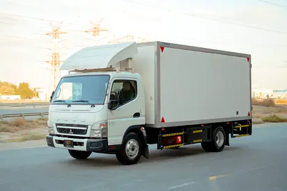 Mitsubishi Canter Chiller | Diesel | GCC Specs | Ref#M16535