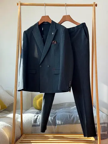 Classic Mens Suit for Sale