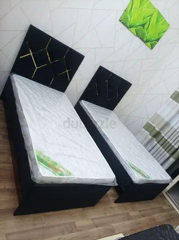 Single velvet bed frame and mattress